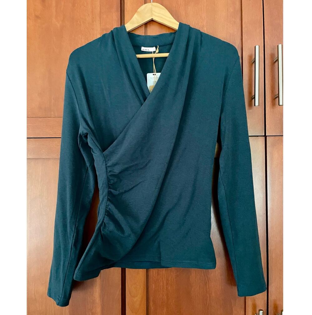 OGL Surplice Top Crossover Eco Mousse Lite Warm Teal Size Medium NEW